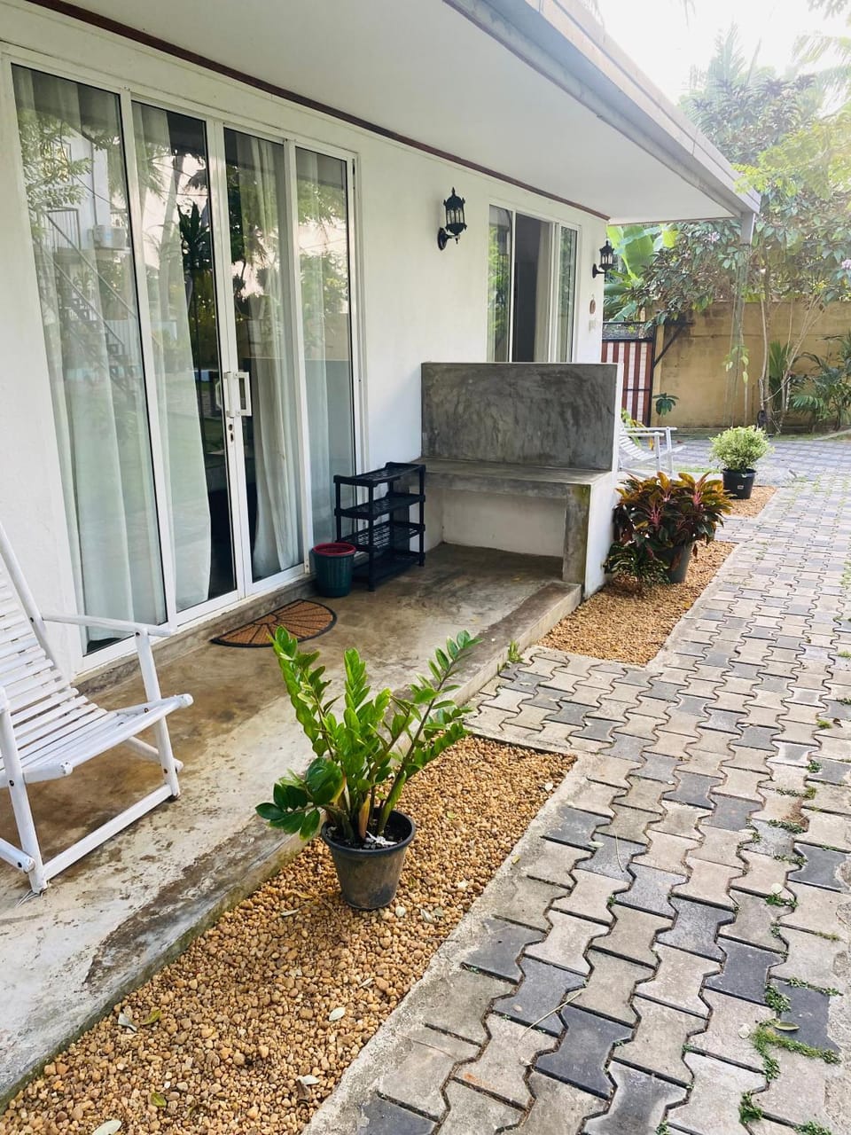 Ocean Caves, Balapitiya Bed and Breakfast in Southern Province