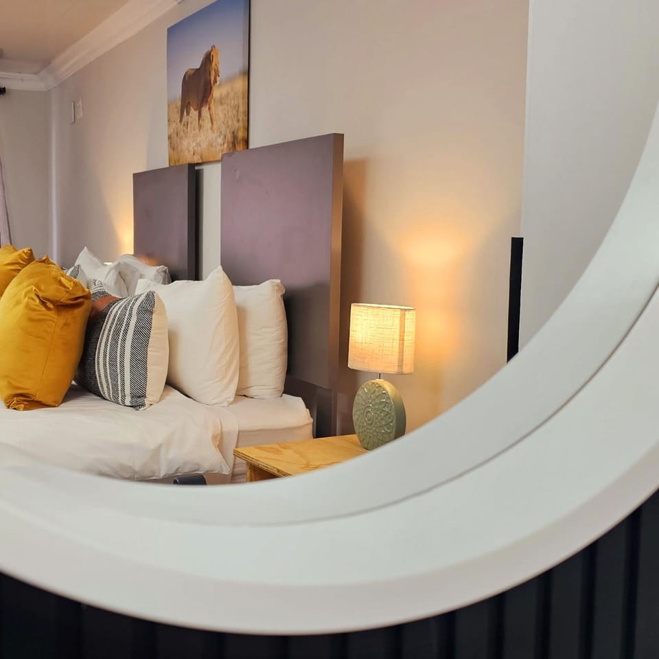 Bed, Decorative detail, Bedroom