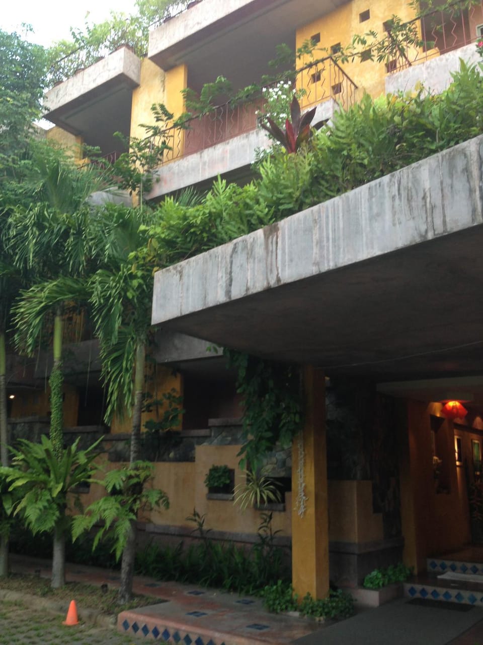 Property building, Facade/entrance