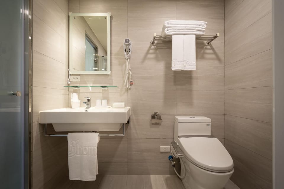 Shower, Toilet, Bathroom, bidet, hair dryier, towels