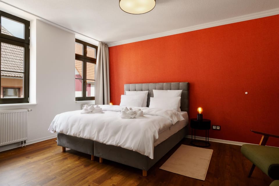 Bed, Photo of the whole room