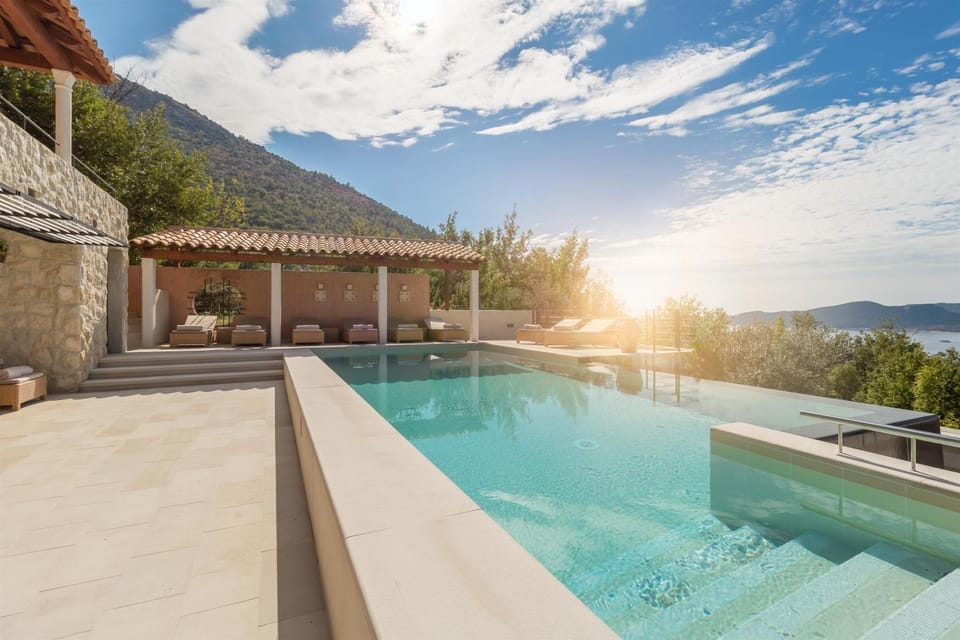 Sea view, Swimming pool, Swimming pool