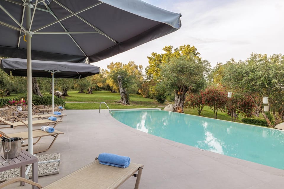 Garden, Swimming pool