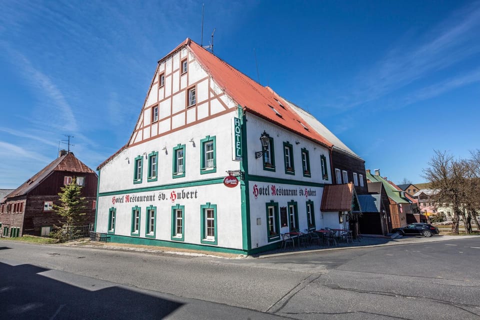 Hotel Svaty Hubert Bed and Breakfast in Erzgebirgskreis