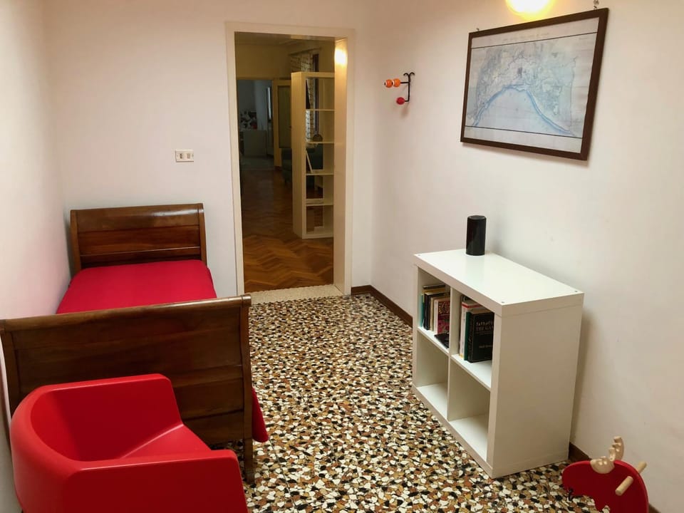 Living room, Seating area, Area and facilities