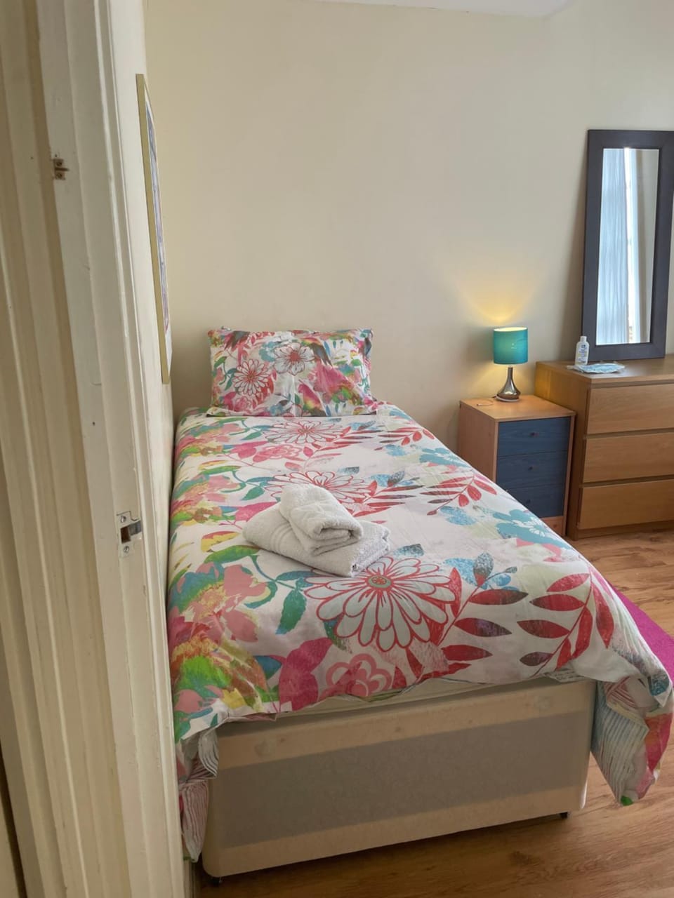 Guest House quarto Suite Finsbury Park Bed and Breakfast in London Borough of Islington