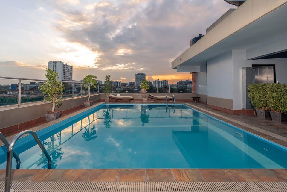 Day, Pool view, Swimming pool, Sunrise, Sunset, sunbed