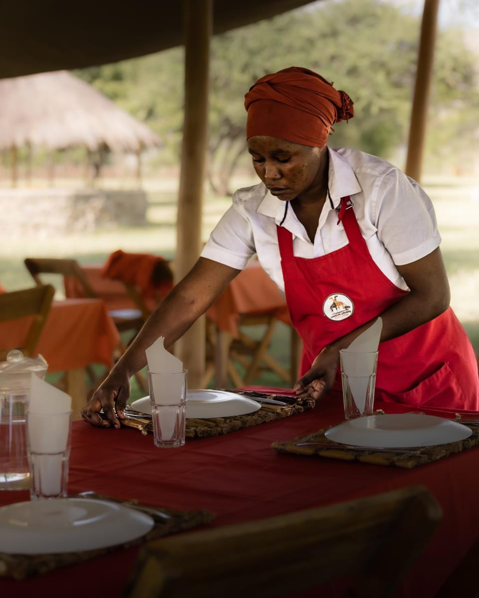 Staff, Restaurant/places to eat
