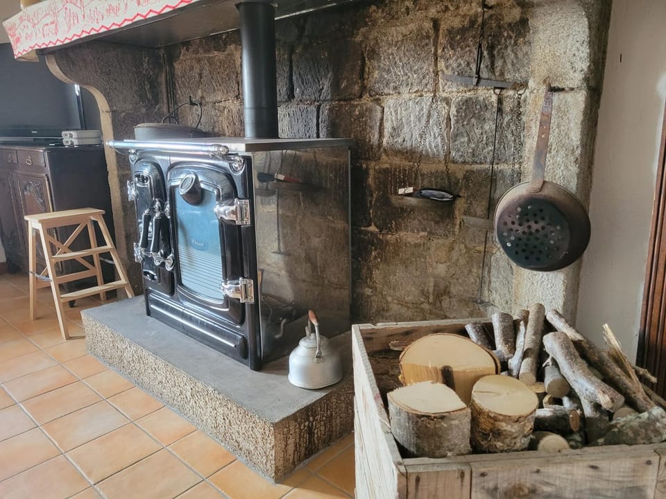 Se reconnecter à la nature au gîte 3 étoiles de Montager à Saint André de Chalencon House in Auvergne-Rhône-Alpes