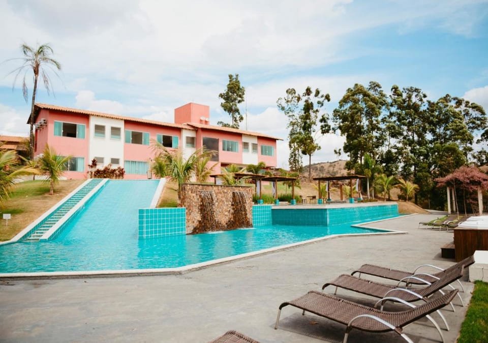 Garden view, Pool view, Swimming pool, sunbed