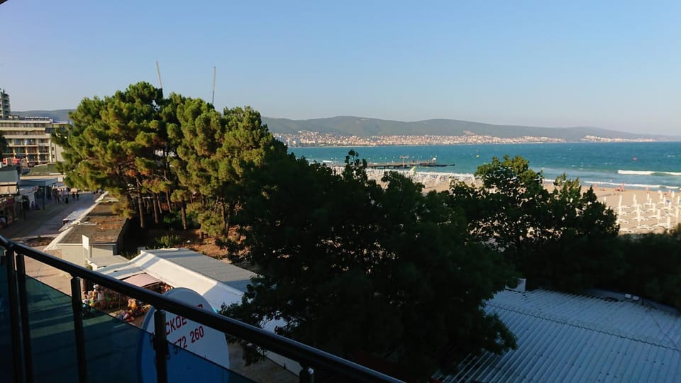 Apartment Sianie в центъра на Слънчев бряг, само на няколко крачки от плажа Apartment in Sunny Beach