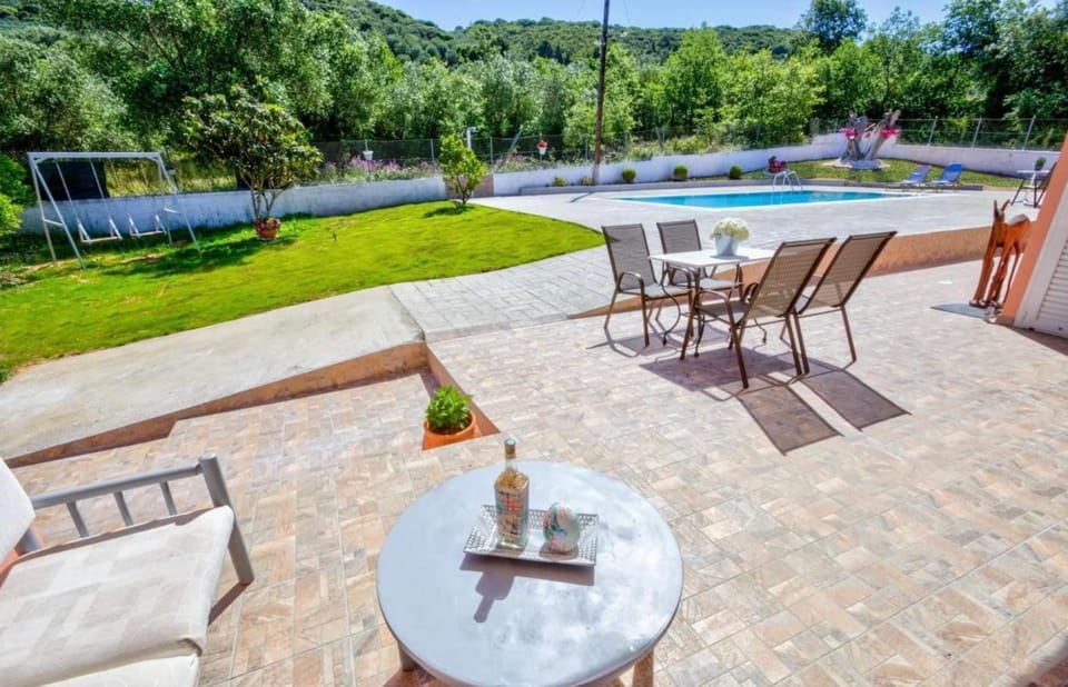 Patio, Swimming pool