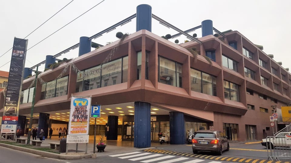 Nearby landmark