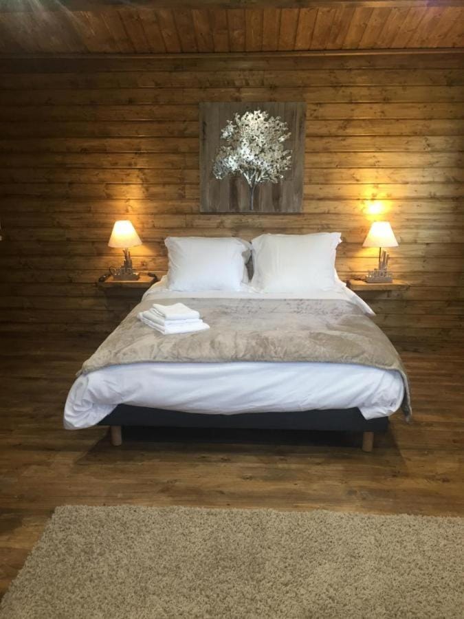 Gîtes les Chalets Vezzani Spa Chalet in Corsica