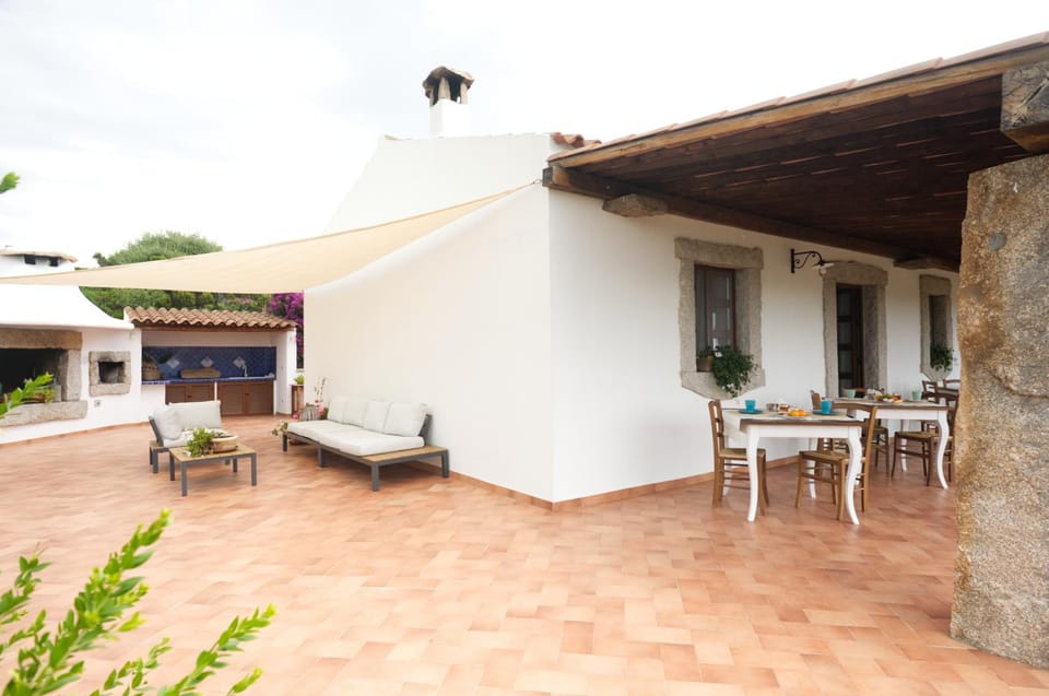 Property building, Patio