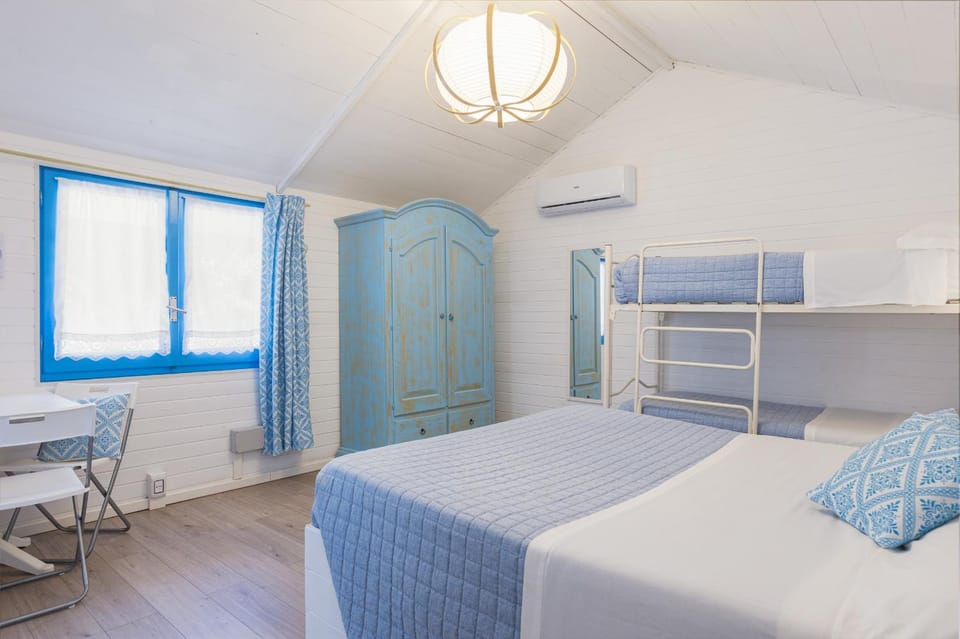 Bed, bunk bed, wardrobe, air conditioner