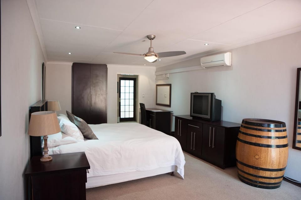 The Lazy Grape Guest Lodge & Spa Bed and Breakfast in Gauteng