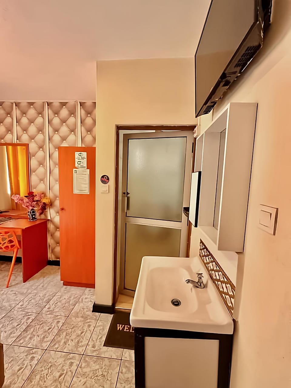 Bathroom, TV and multimedia, Bedroom, wardrobe