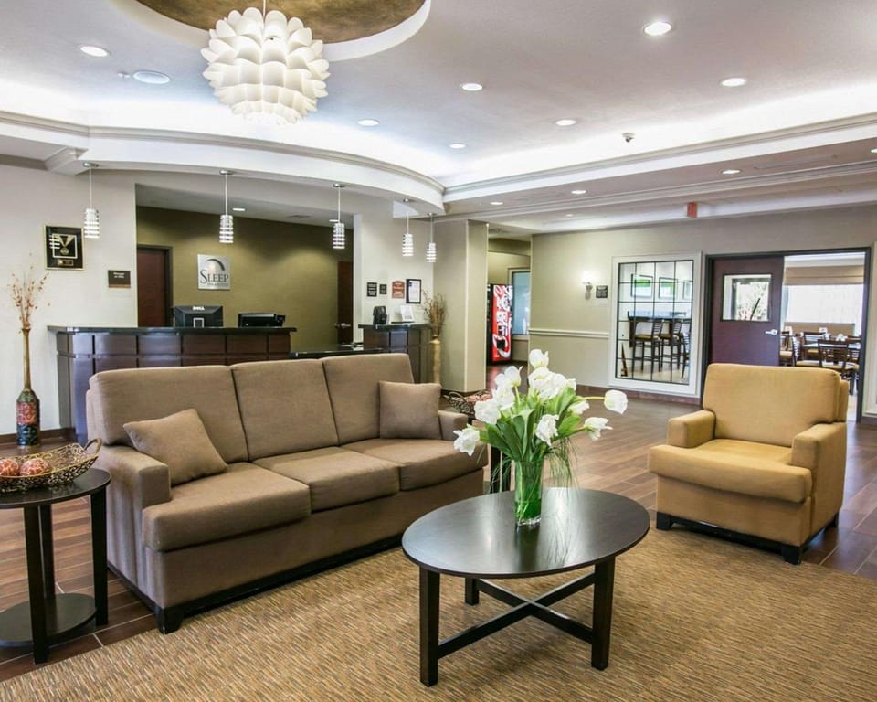 Lobby or reception, On site