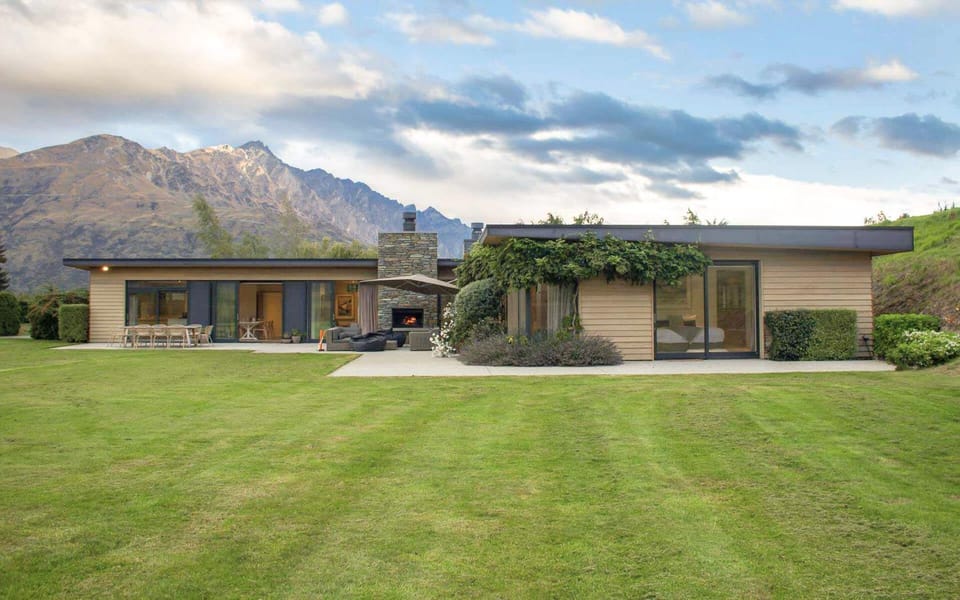 Property building, Garden, Mountain view