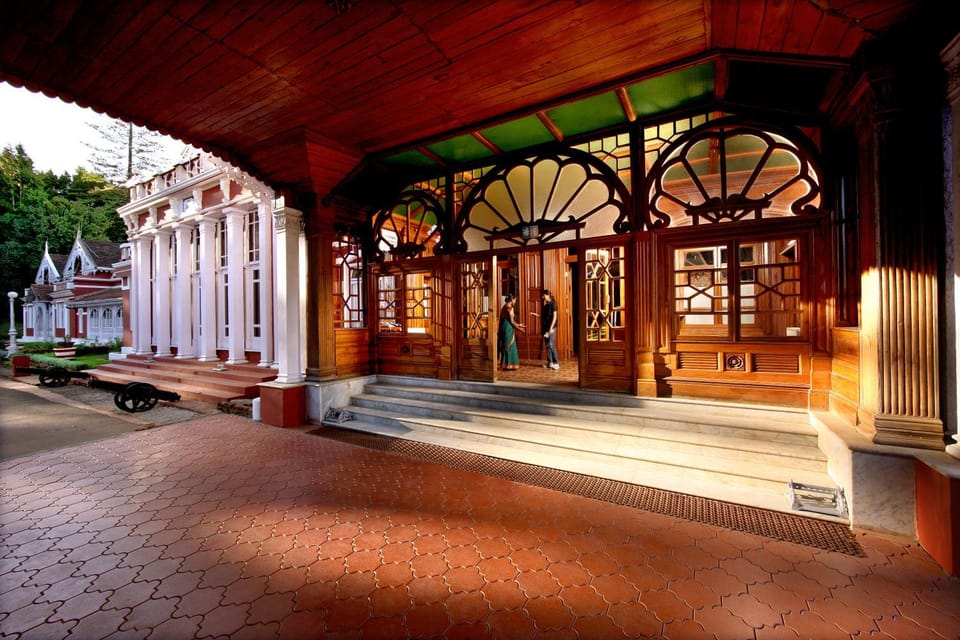 Patio, Facade/entrance