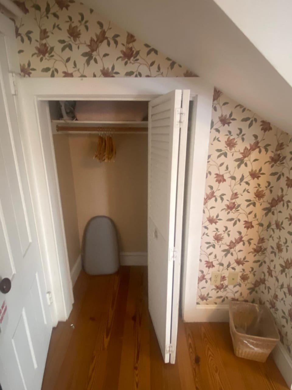 Ivy Lodge Bed and Breakfast in Newport
