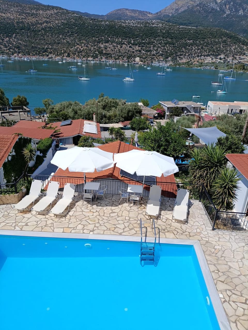 Armonia Nakas Apartment hotel in Peloponnese, Western Greece and the Ionian