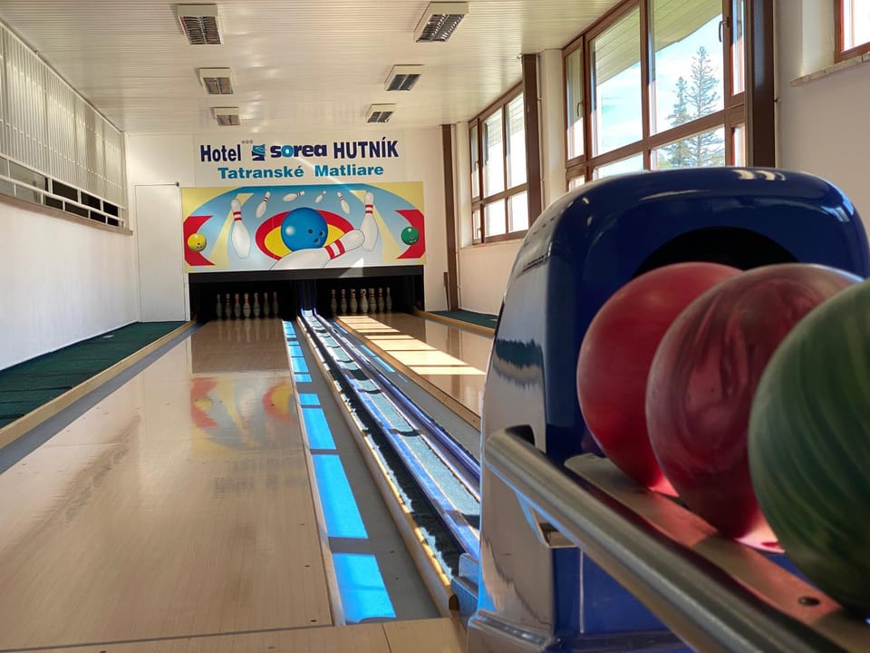 Bowling