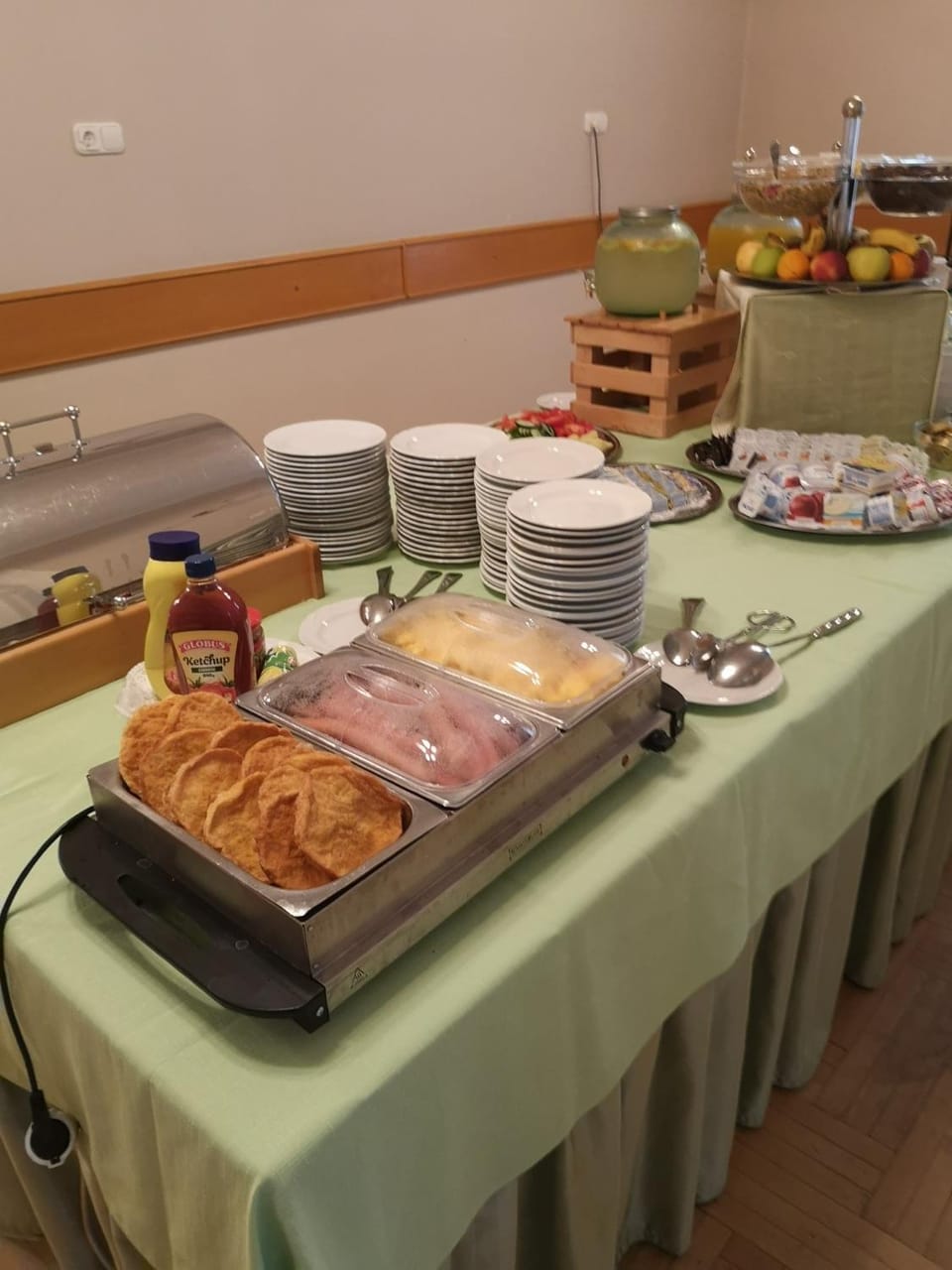 Breakfast, Buffet breakfast