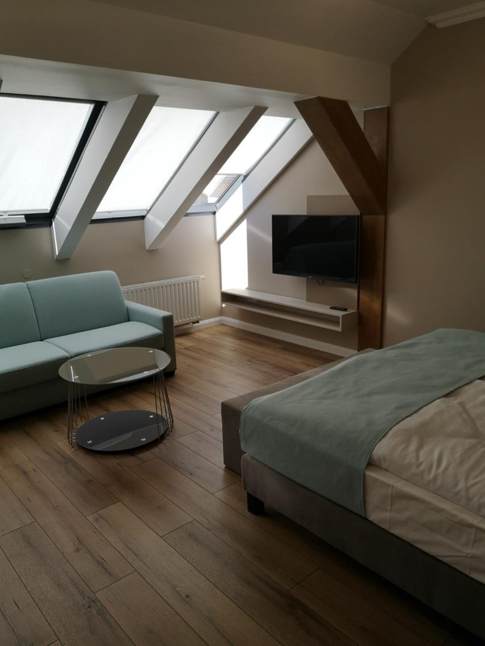 Photo of the whole room