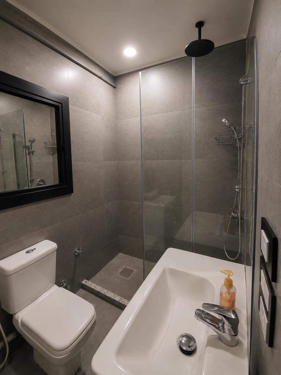 Shower, Toilet, Bathroom