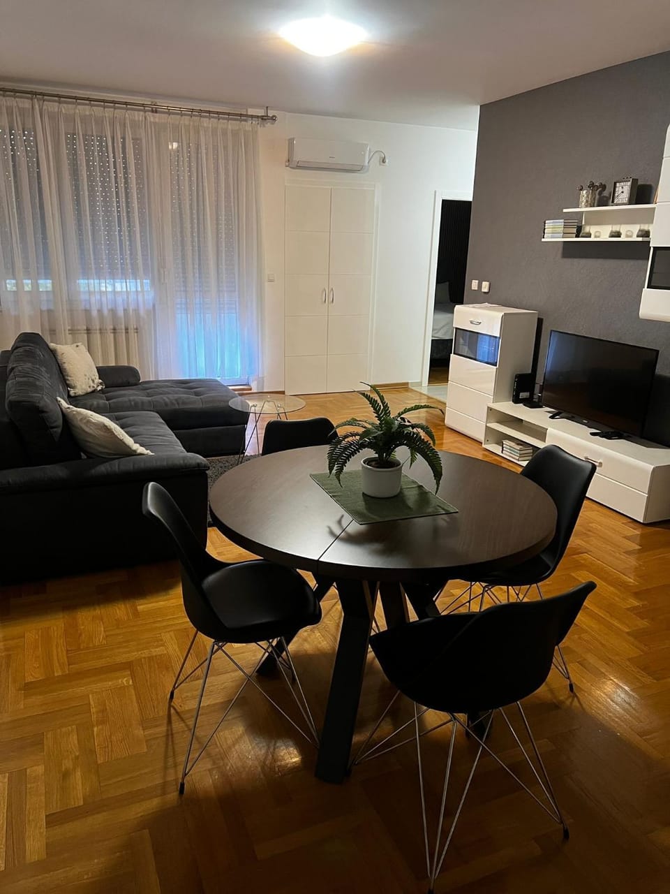 New Apartment CRISTAL in the city centre Apartment in Novi Sad