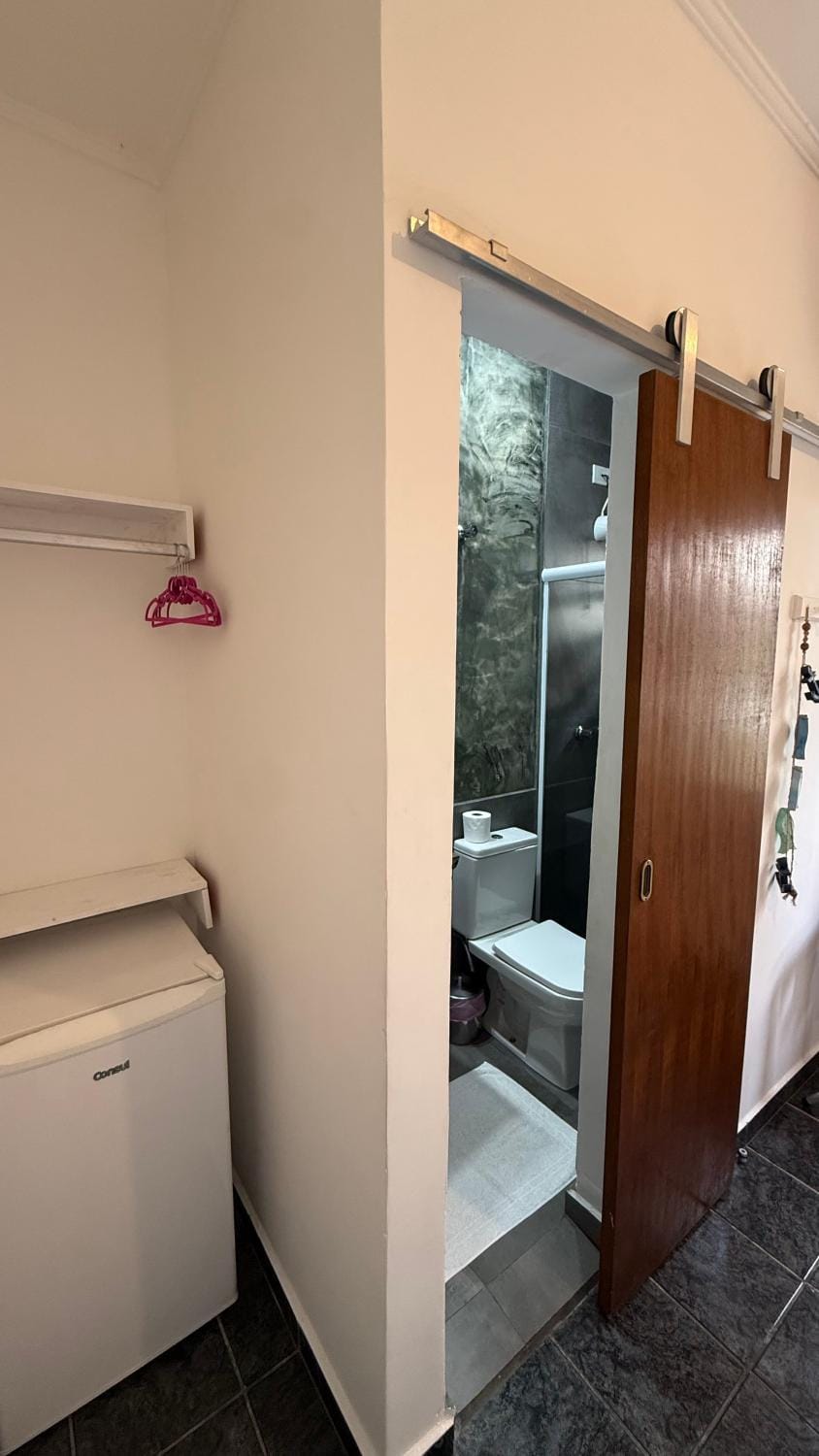 Bathroom, Bedroom, minibar