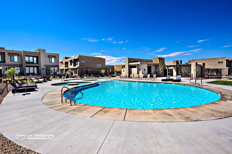 Western Sky House in St George