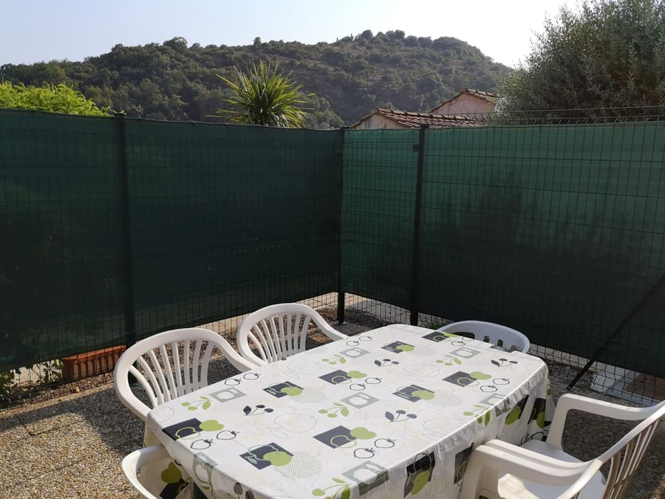 Patio, Balcony/Terrace