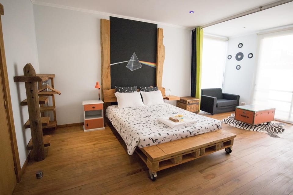 Decorative detail, Bedroom