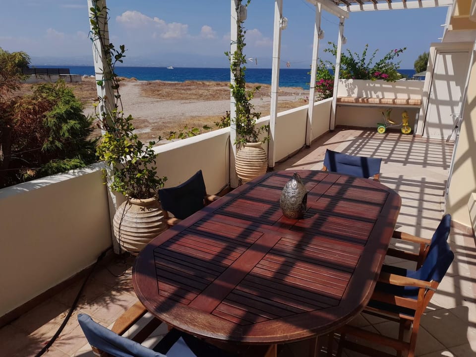 Patio, Sea view