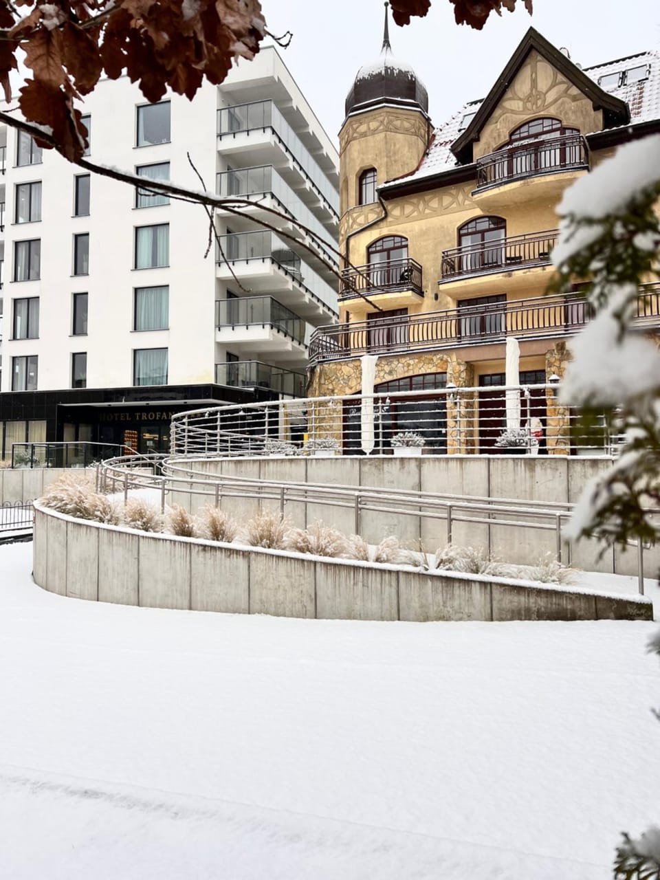 Property building, Winter