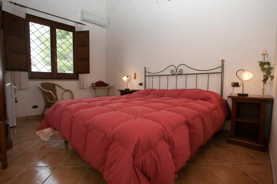 Agriturismo Baglio Donna Santa Farm Stay in Sicily