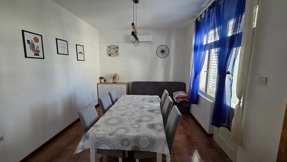Apartman Juraga Apartment in Murter
