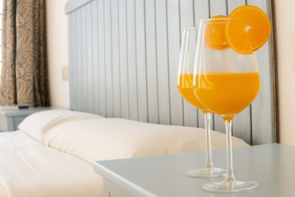 Bed, Photo of the whole room, Drinks