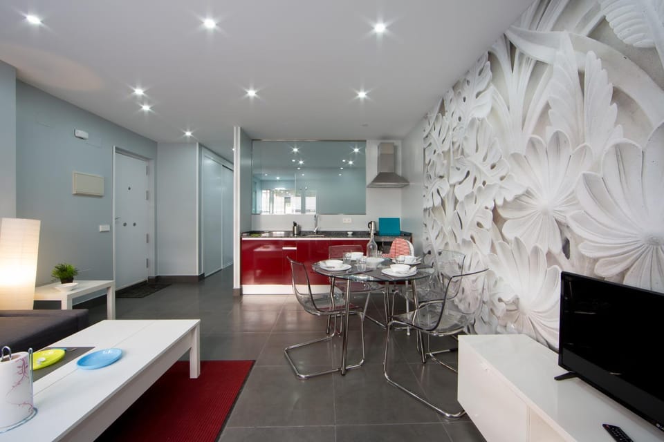 Kitchen or kitchenette, Living room, Photo of the whole room, Dining area