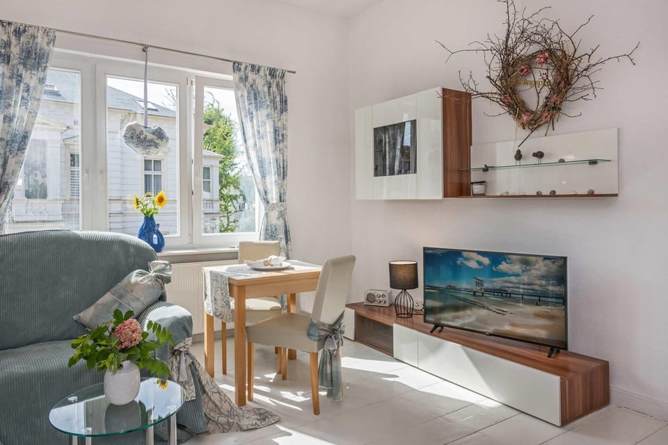 Haus "weiße Taube" Whg 3 Seeadler Apartment in Heringsdorf