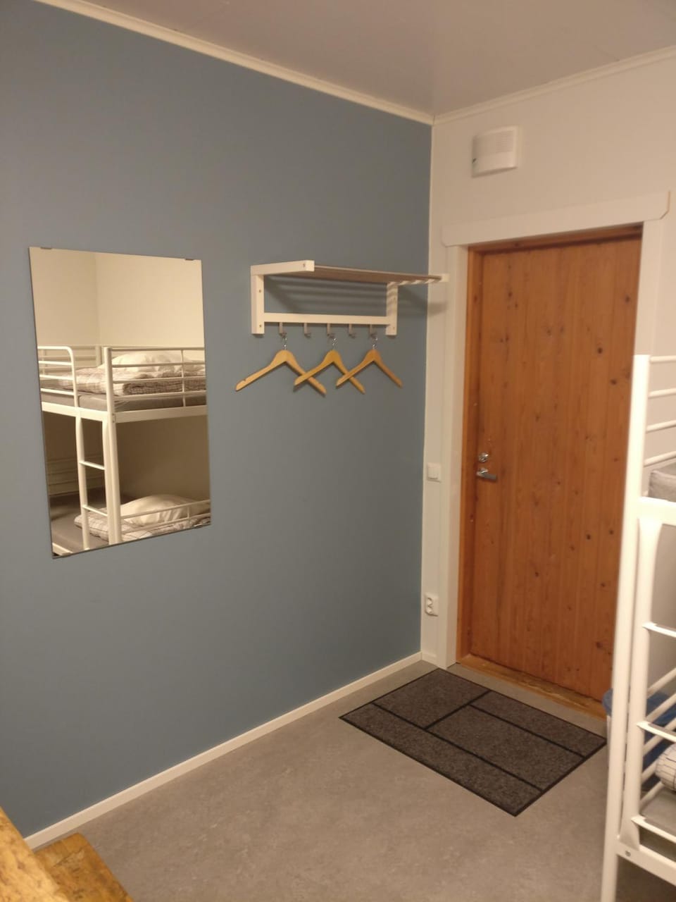Bed, Photo of the whole room, Bedroom, bunk bed