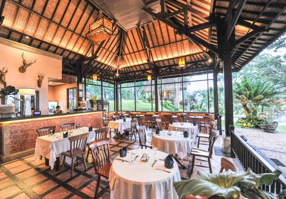 Restaurant/places to eat, Restaurant/places to eat