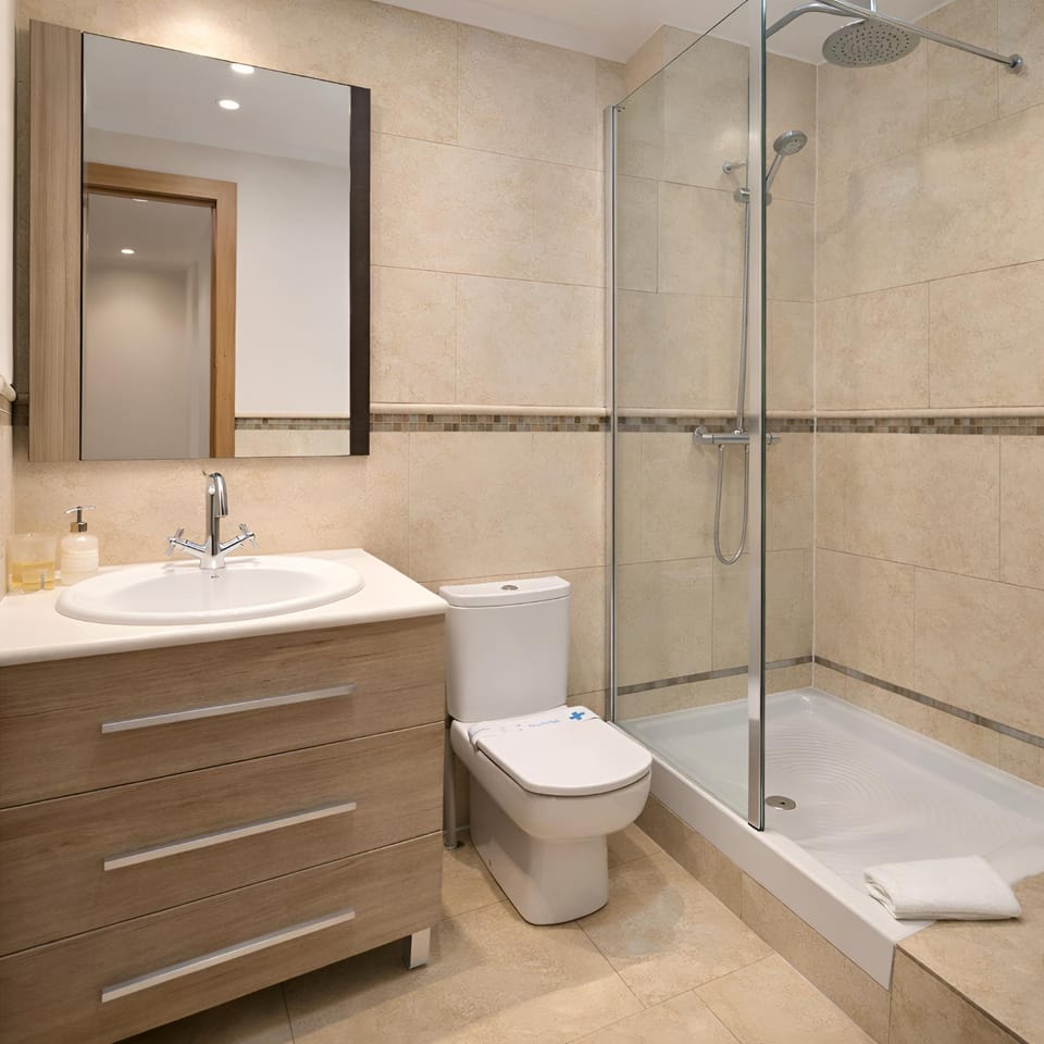 Shower, Toilet, Bathroom
