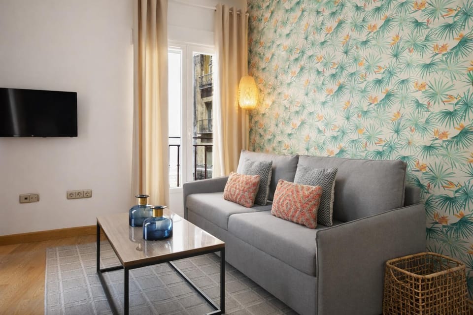 Communal lounge/ TV room, Living room