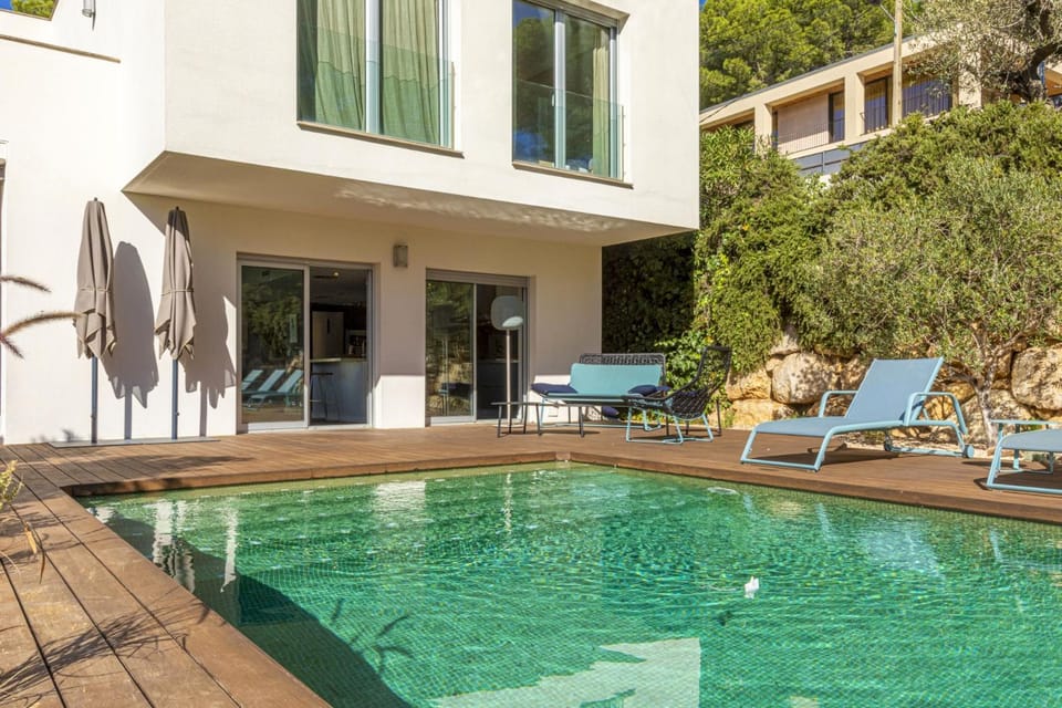 Pool view