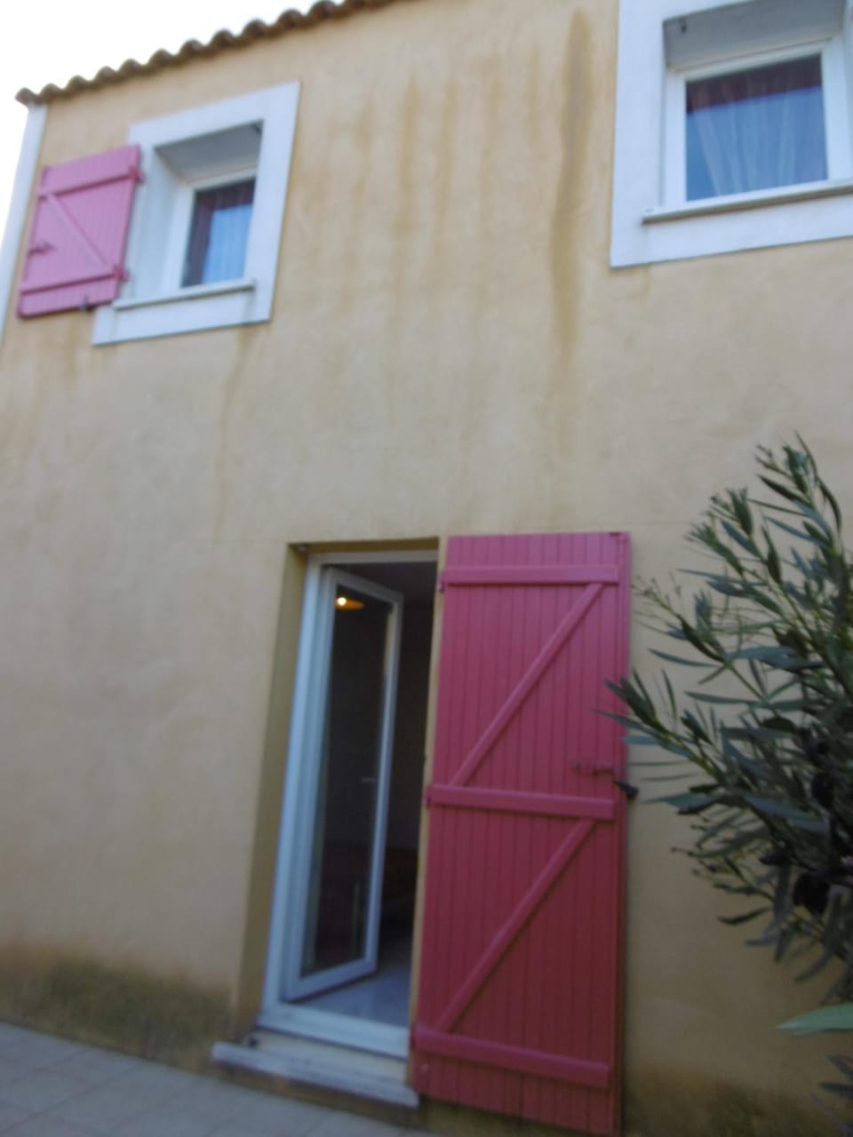 Property building, Day