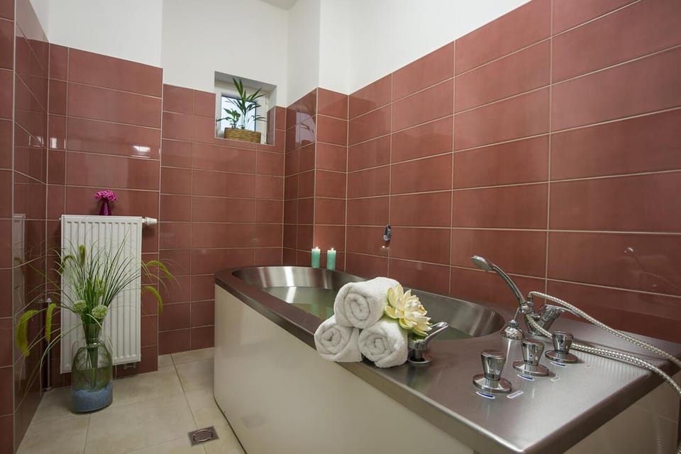 Spa and wellness centre/facilities